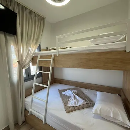 Magdalena Seaside Apartments Nea Roda Zewnętrze zdjęcie