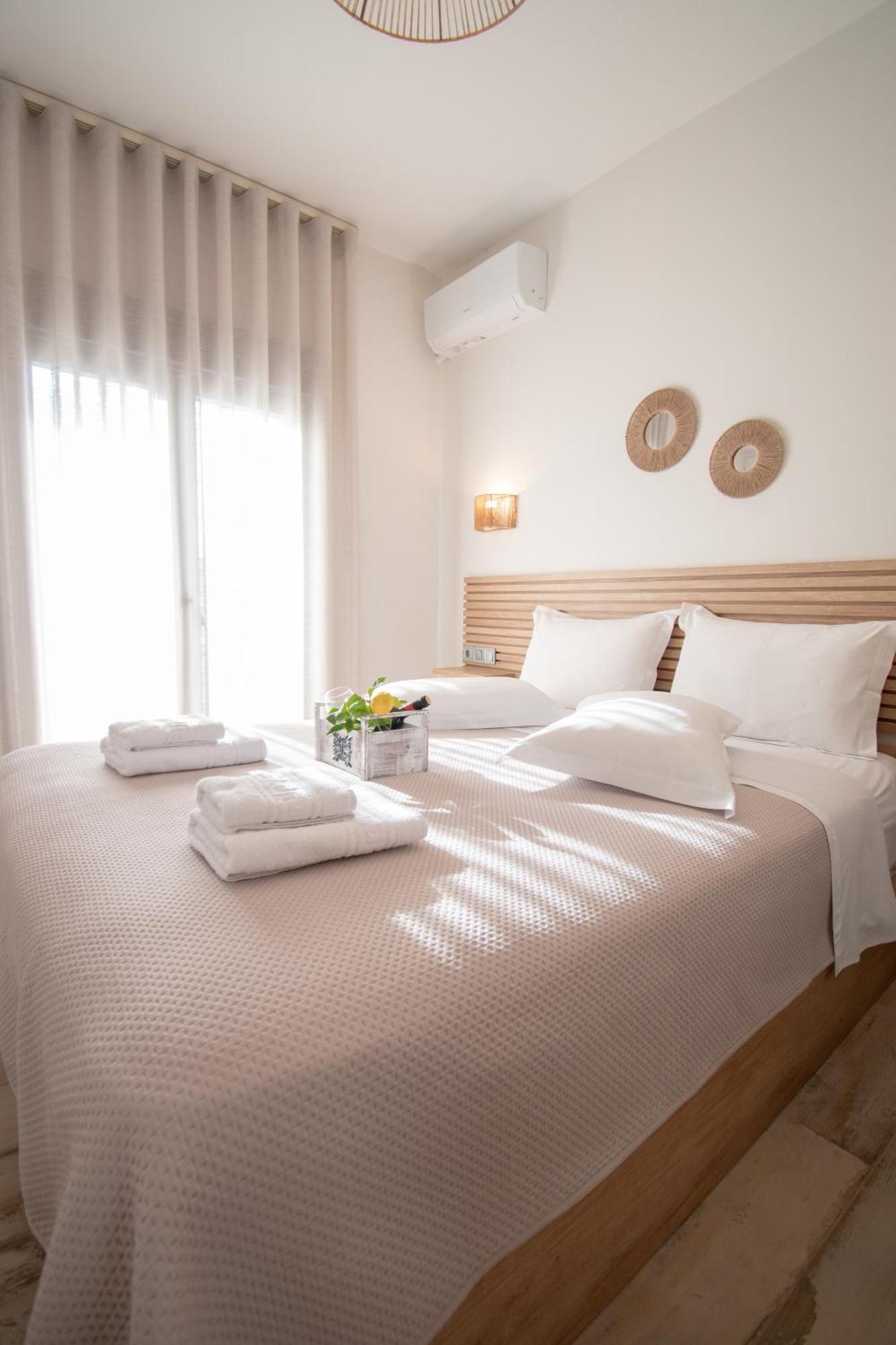Magdalena Seaside Apartment Nea Roda